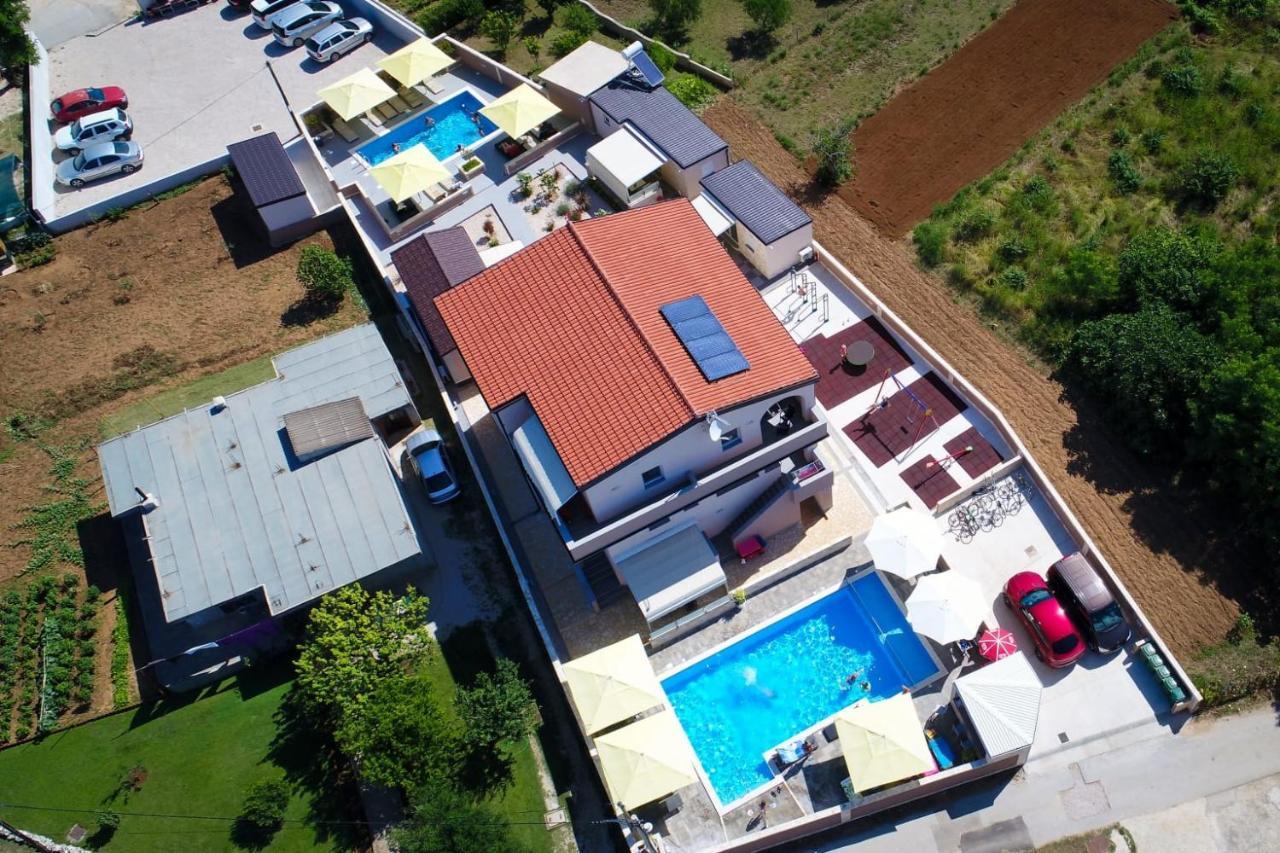 Apartments Julijana 2 Privlaka  Ngoại thất bức ảnh