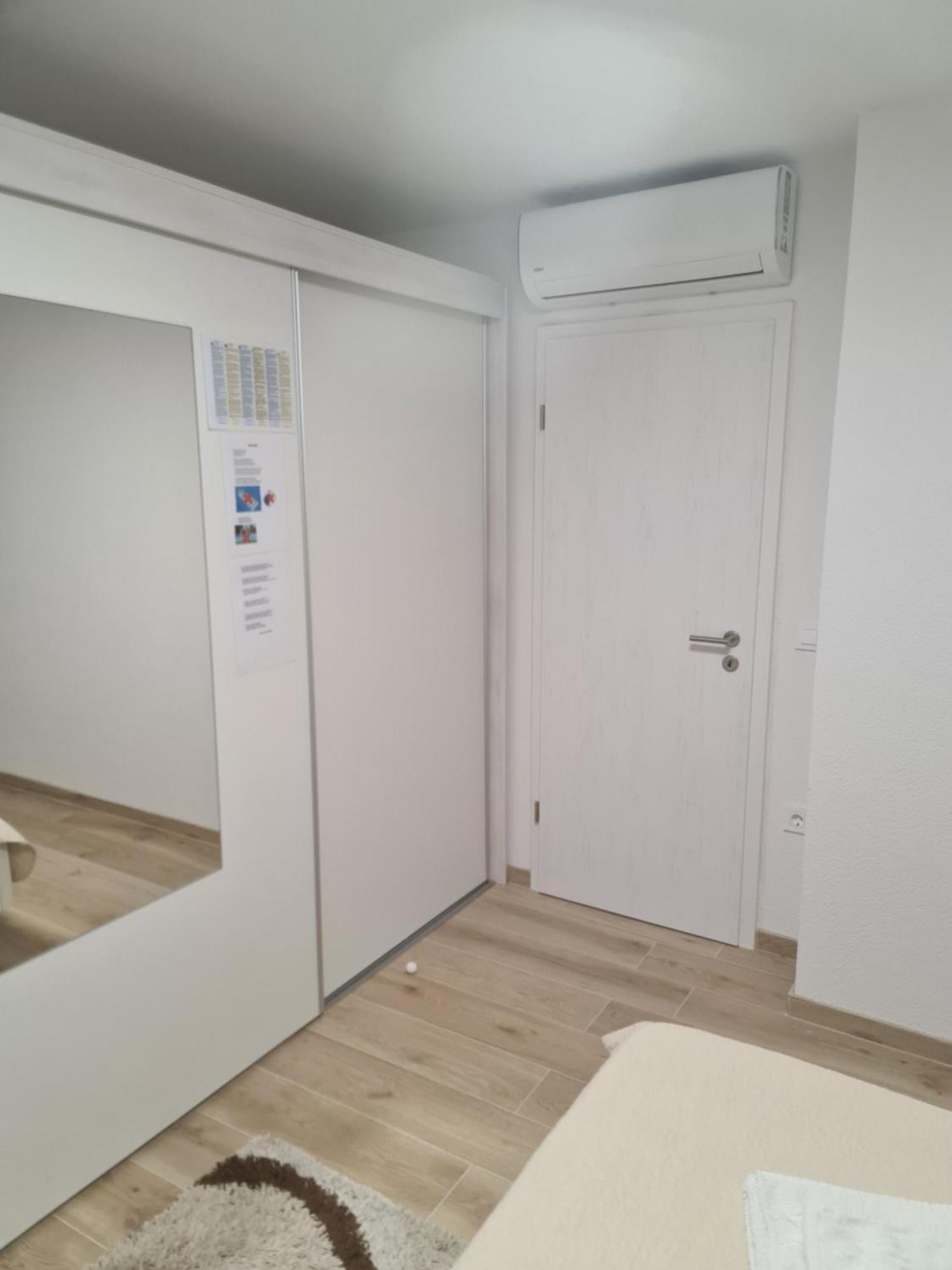 Apartments Julijana 2 Privlaka  Ngoại thất bức ảnh